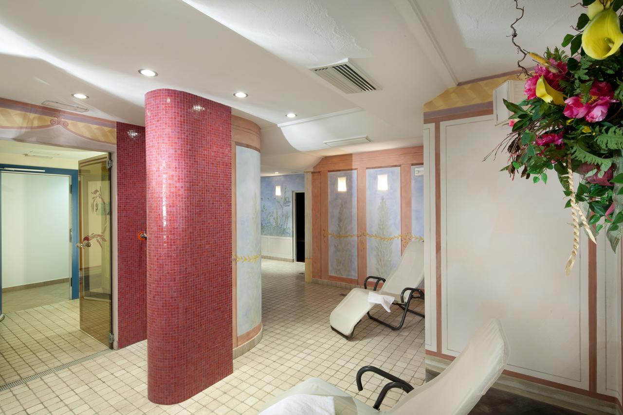 Hotel Garni Laura Arabba Kültér fotó